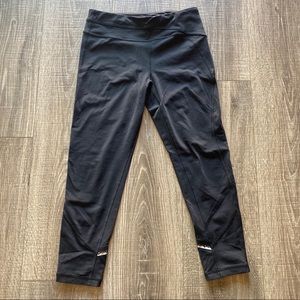 Ivivva Hyper Track Black Reflective Crop Leggings